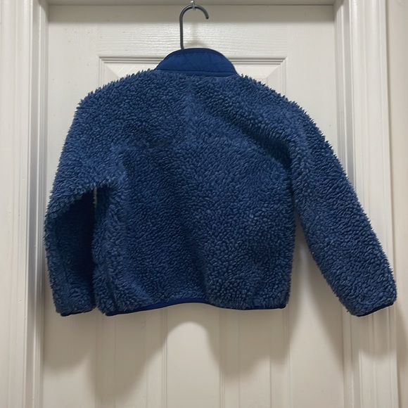 Patagonia® Worn Wear
Kid's Retro Cardigan size small - Picture 5 of 7